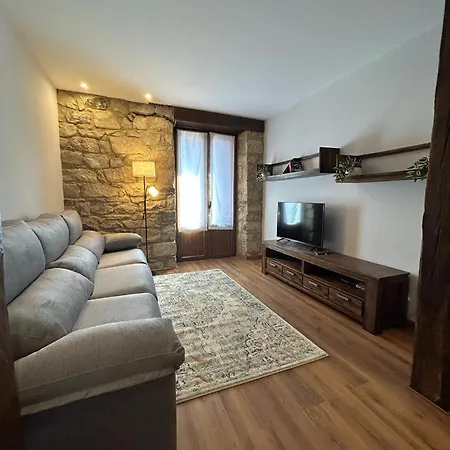Kareharri Piso En Casco Viejo De Zarautz Apartment Exterior photo