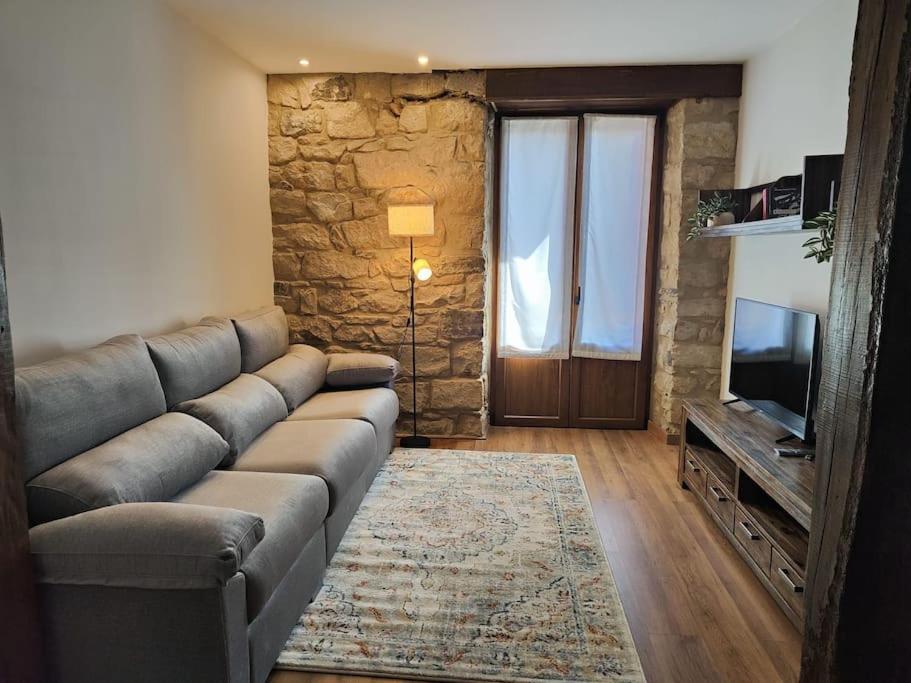 Apartment Kareharri Piso En Casco Viejo De